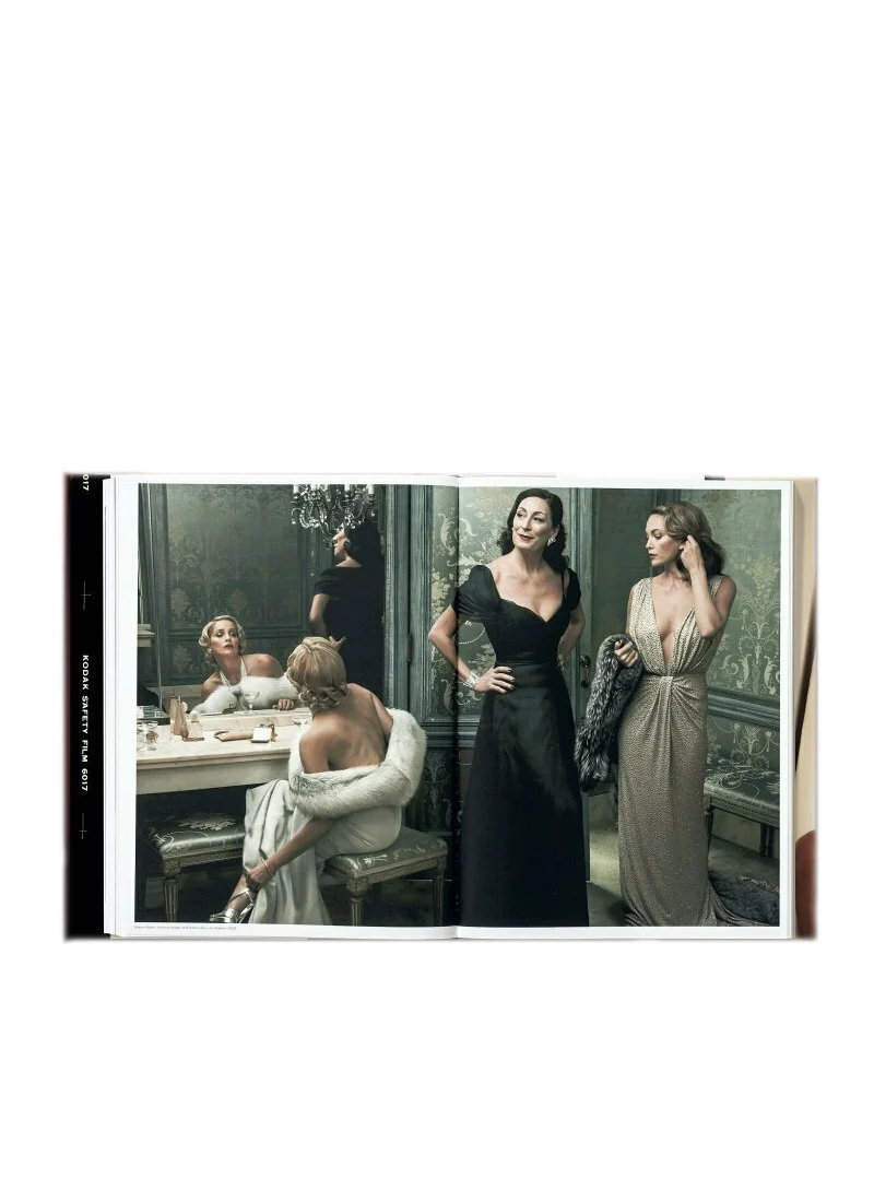 Annie Leibovitz Book - Image 4