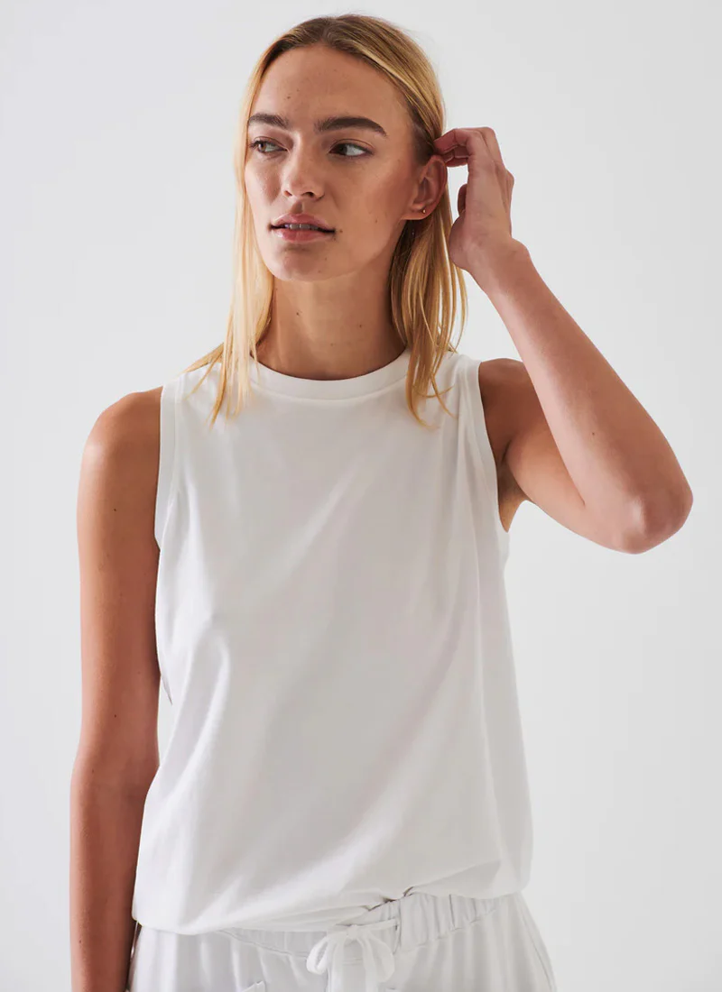 Iconic Boyfriend Fit Tank - Image 2