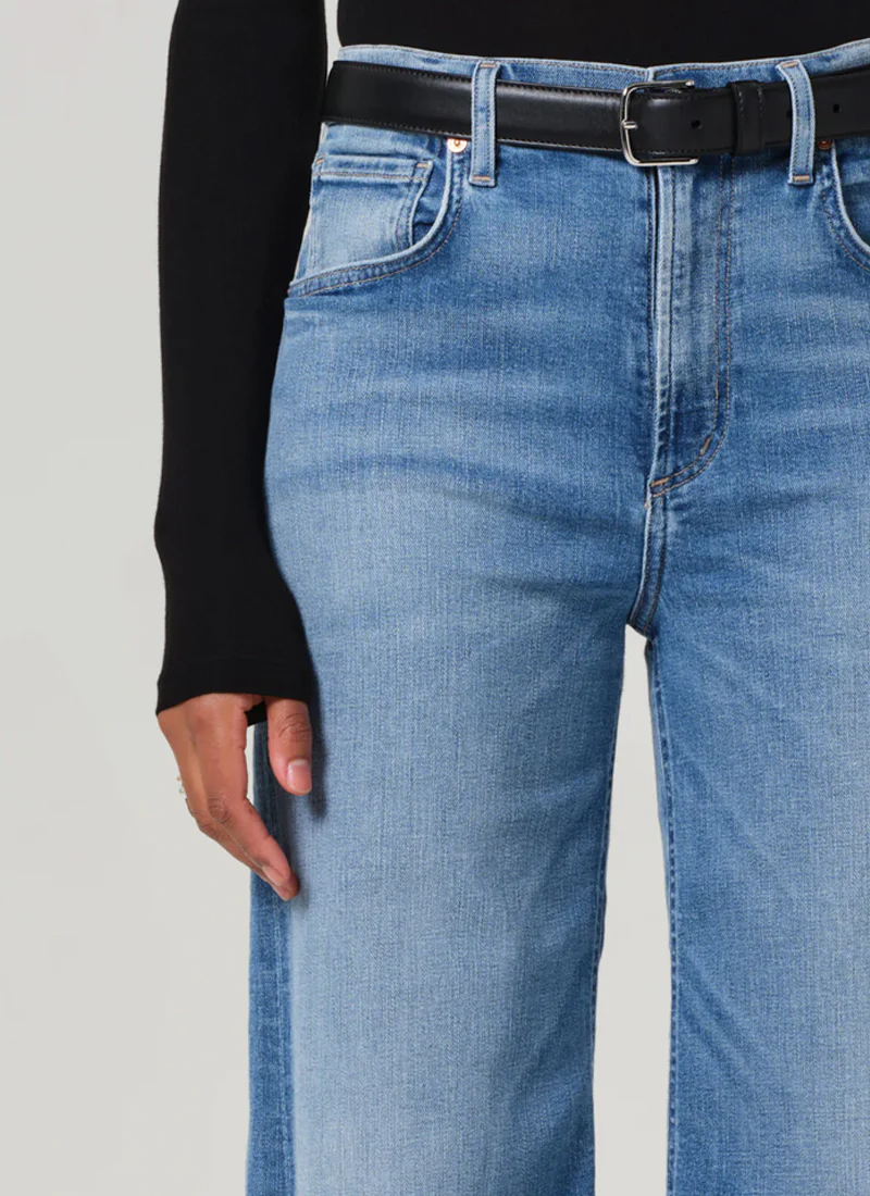 Lyra Wide Leg Crop Jeans - Image 5