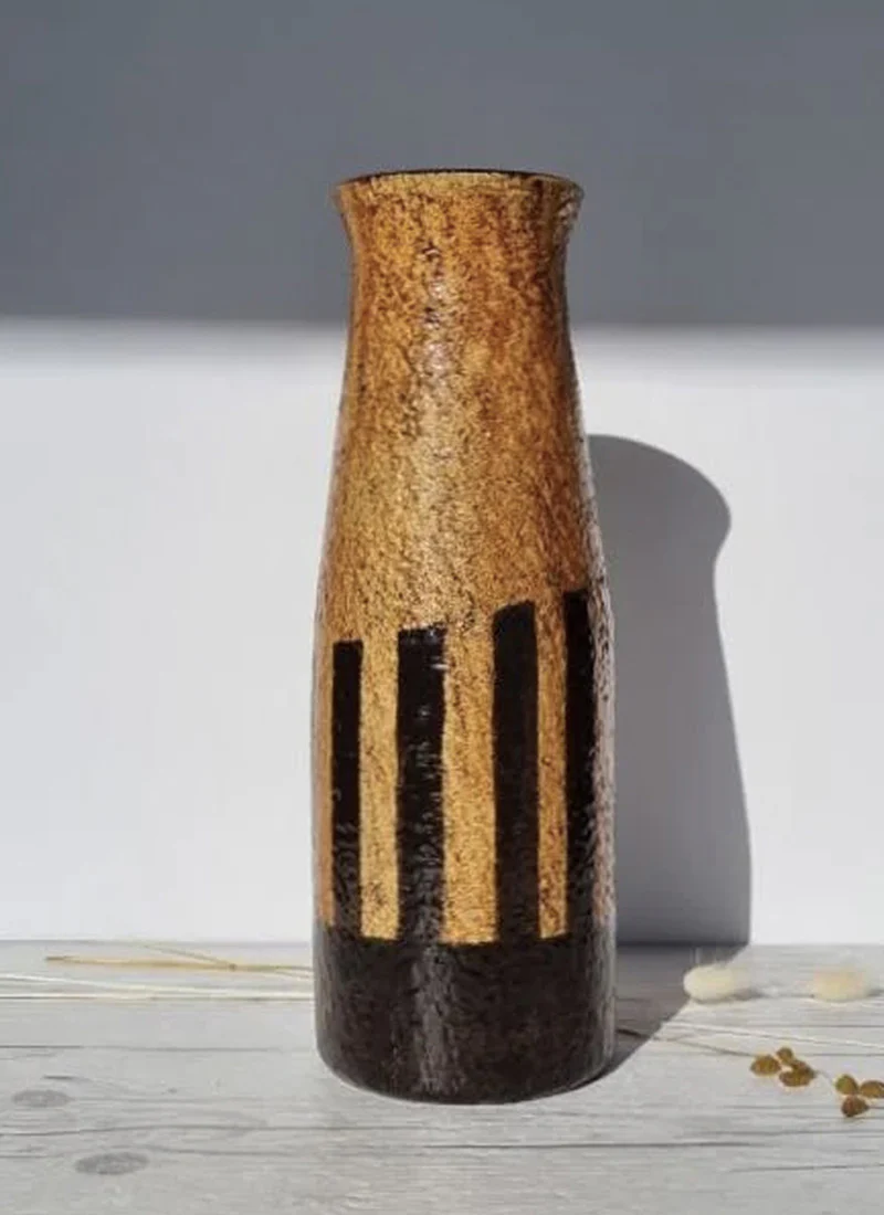 Mari Simmulson 1960 Eritrea Series Burnt Sugar and Caramel Palette Modernist Vase - Image 2
