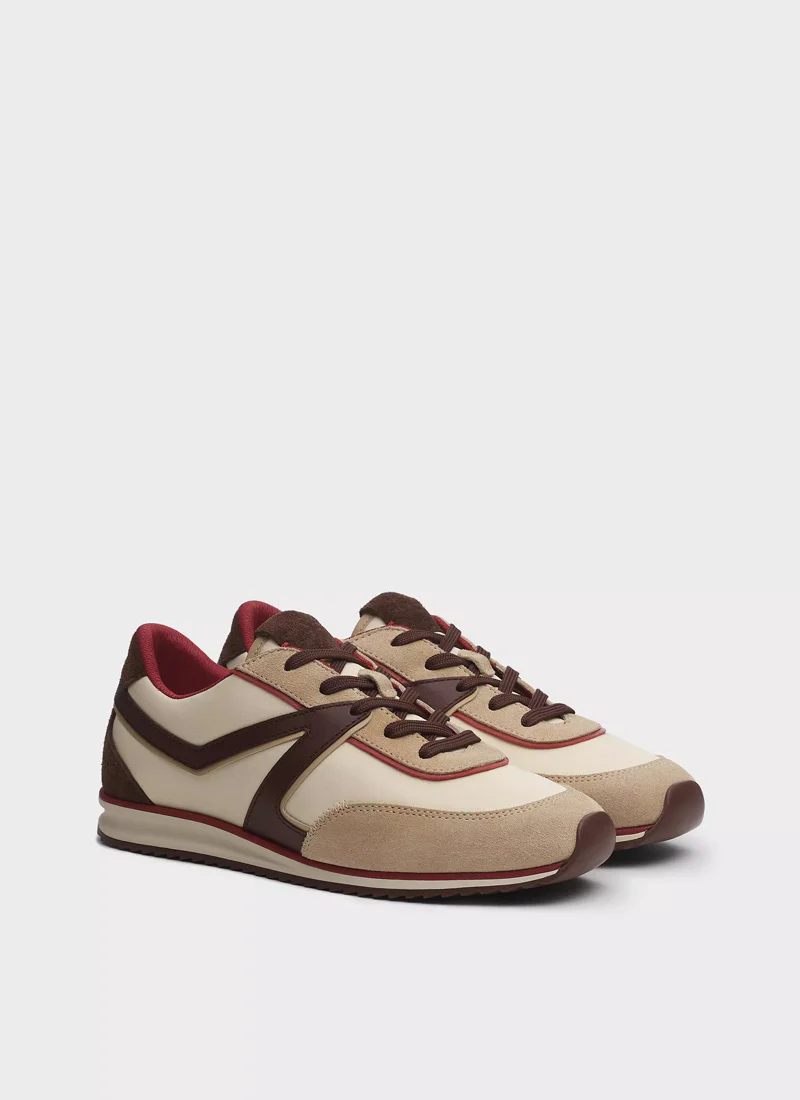 Retro Sneaker - Image 4