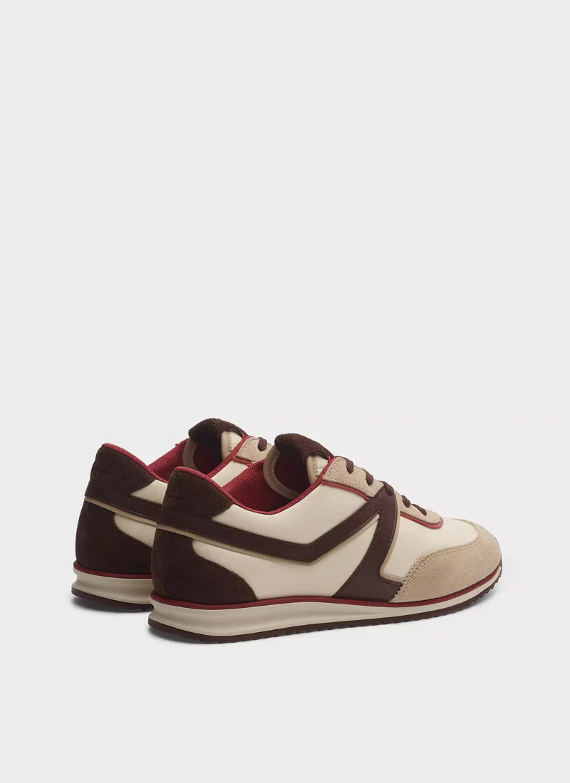 Retro Sneaker - Image 5