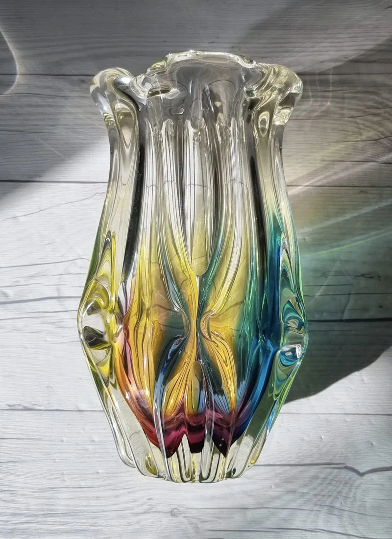 Sanyu Glassworks Narumi Rainbow Sommerso Gathered Pleats Statement Vase, 60s-70s - Image 2