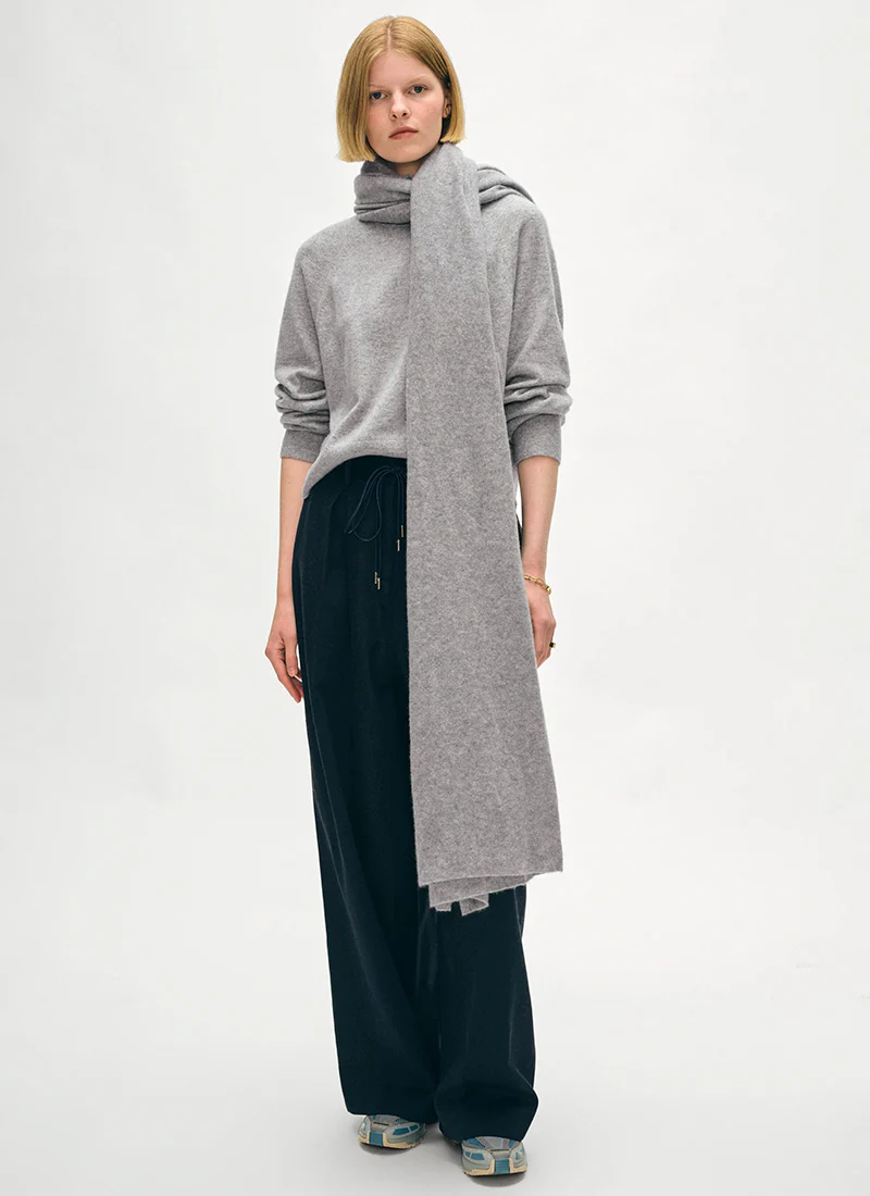 Cashmere Travel Wrap - Image 2