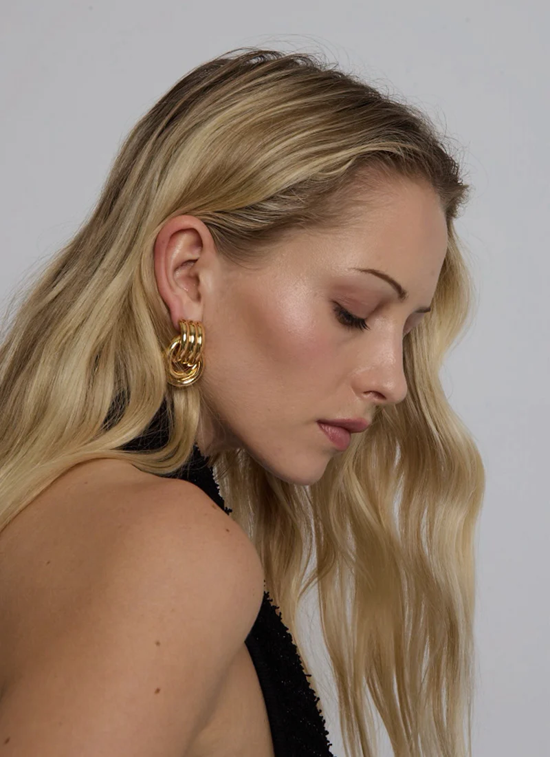 Mini Knot Earrings - Image 3