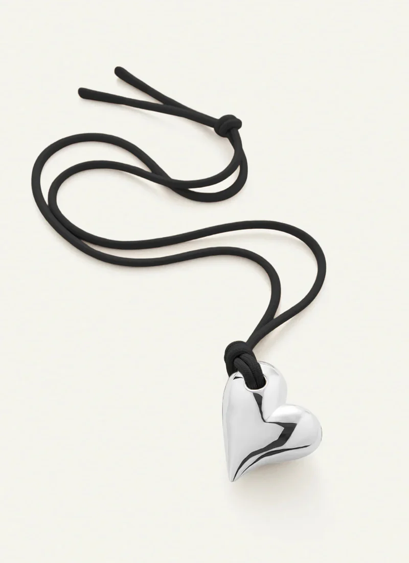 Art Heart On String Necklace - Image 3