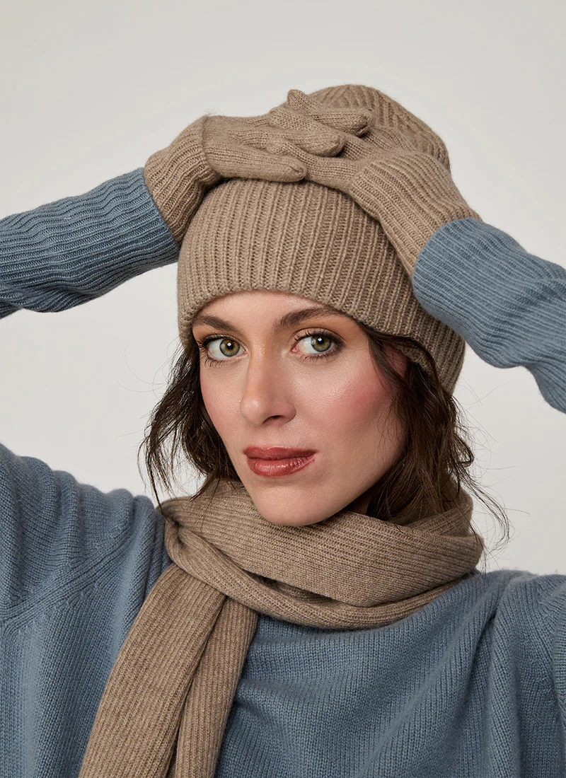 Cashmere Rib Knitted Scarf - Image 3