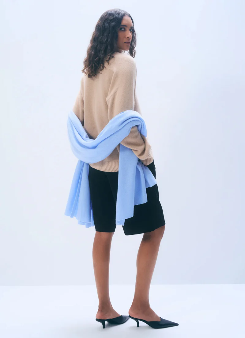 Cashmere Travel Wrap - Image 3