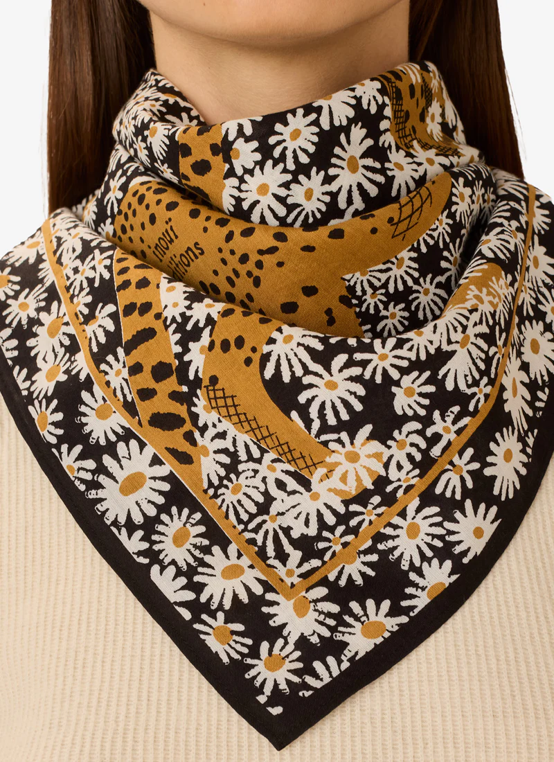 Square Pampa Scarf - Image 4