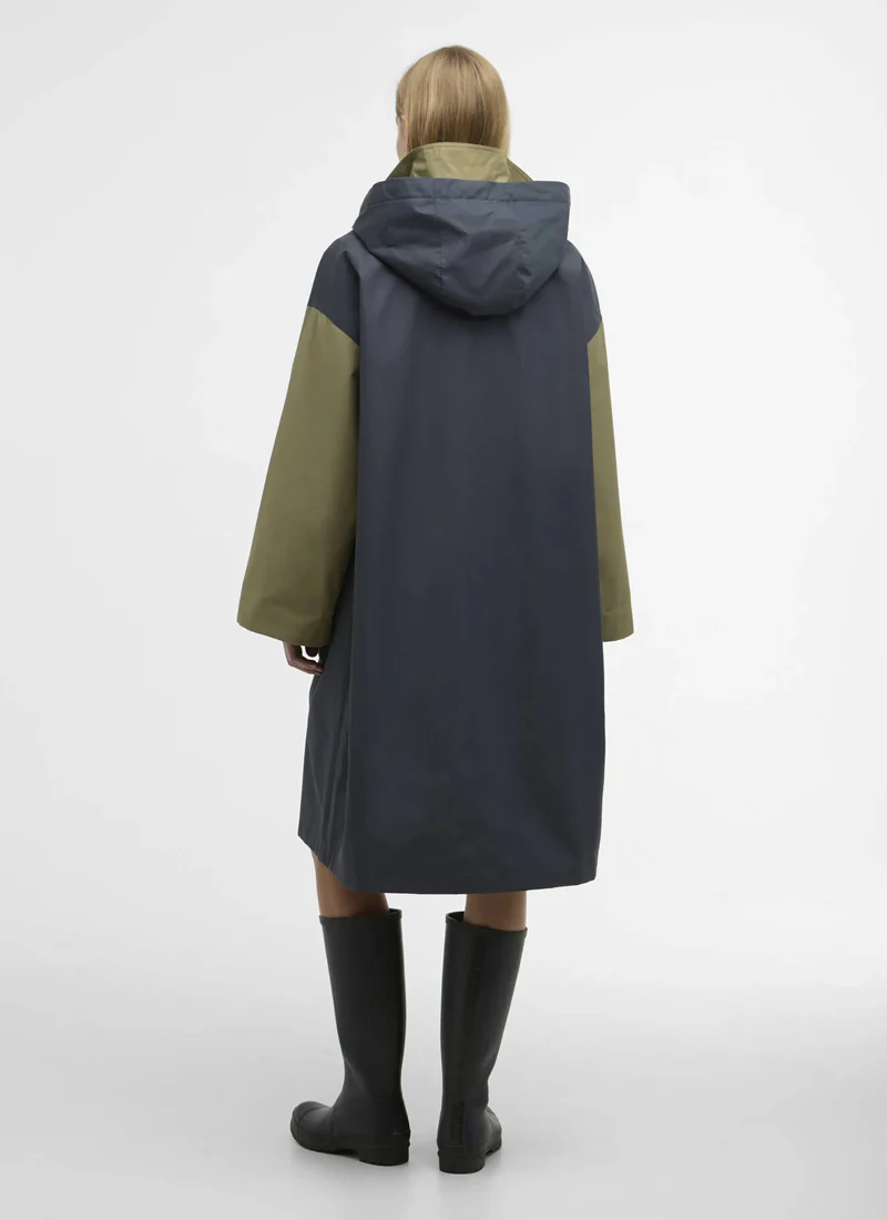 Blearigg Showerproof Jacket - Image 2