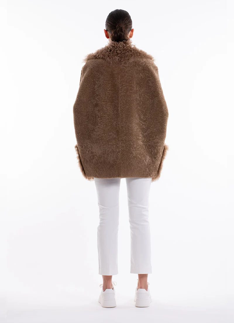 Semicurly Merino Tigrados Shearling Vest - Image 2