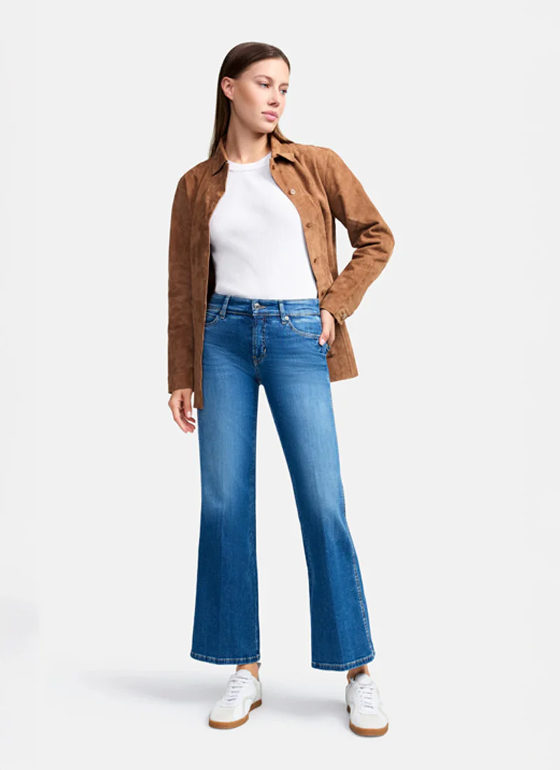 Francesca Kick Flare Jeans - Image 3