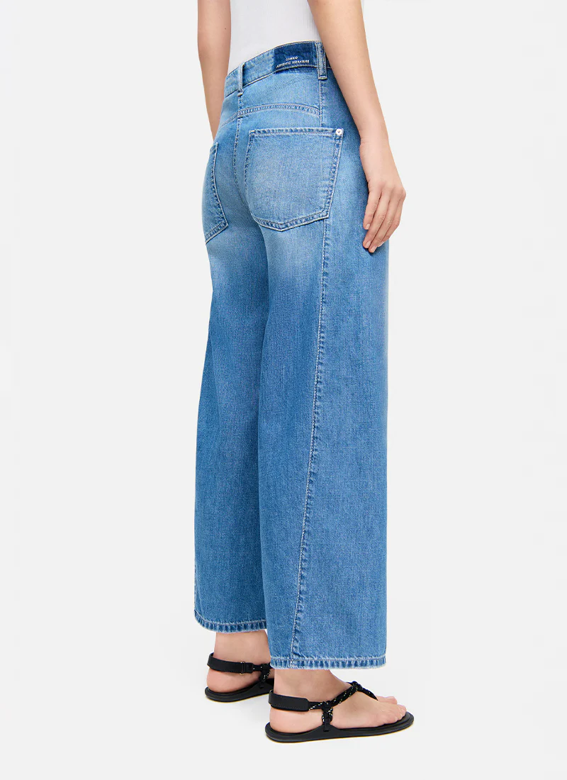 Orla Barrel Leg Cropped Jeans - Image 3