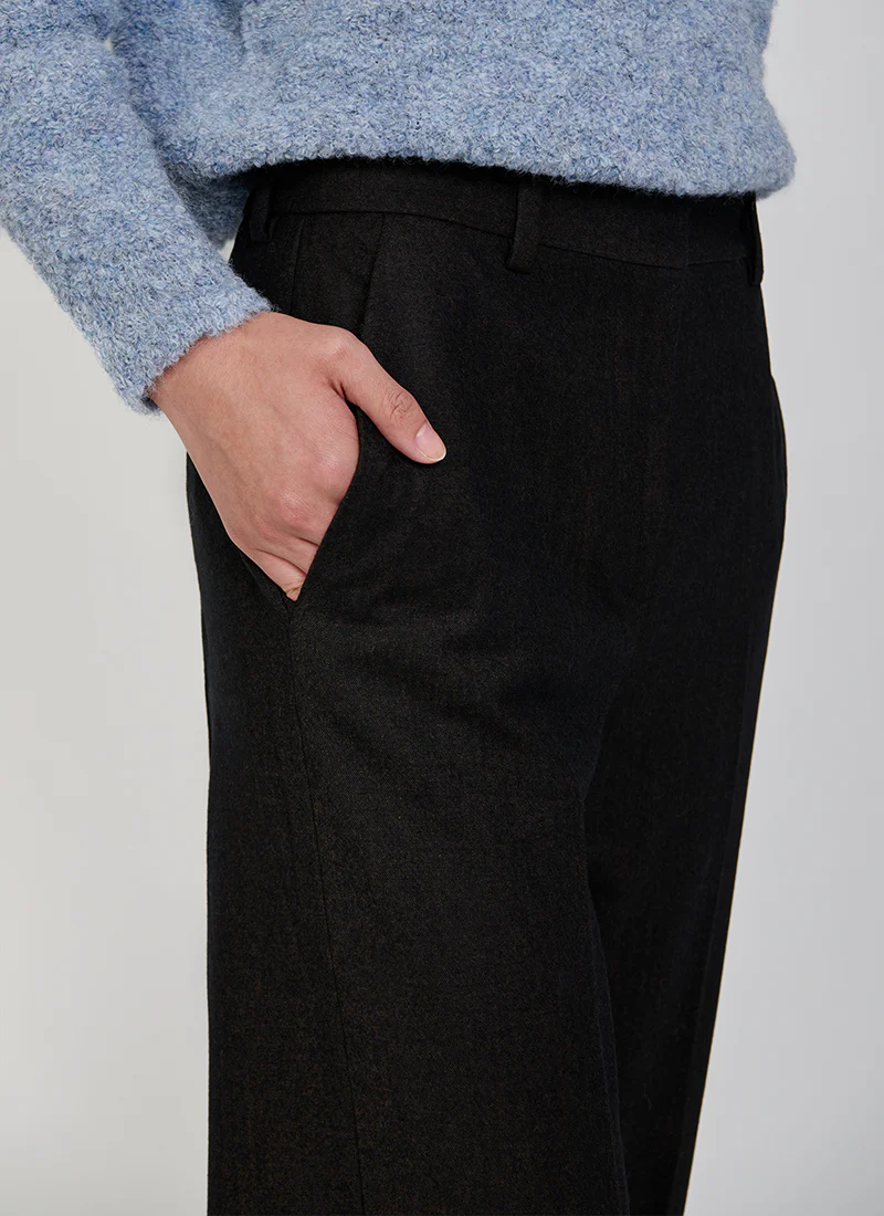 Robinia Straight Pant - Image 3