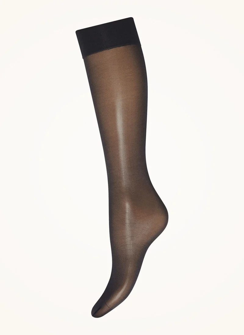 Satin Touch 20 Knee-highs - Image 2