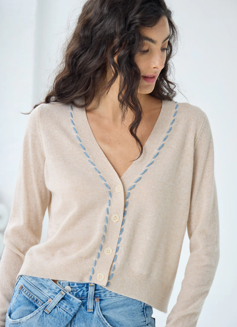 Tubular Lacing V neck Cashmere Cardigan - Image 6