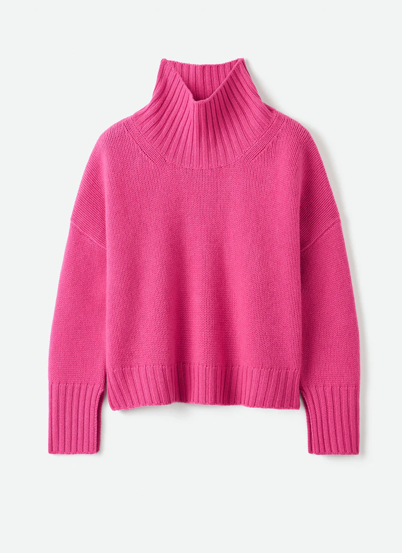 Girlfriend Cashmere Turtleneck - Image 5