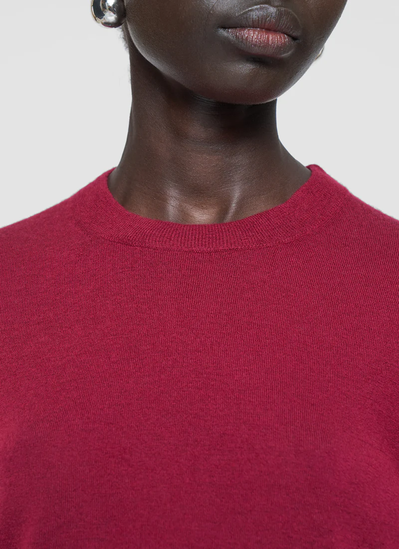 Round Neck Long Sleeve Cashair Sweater - Image 3