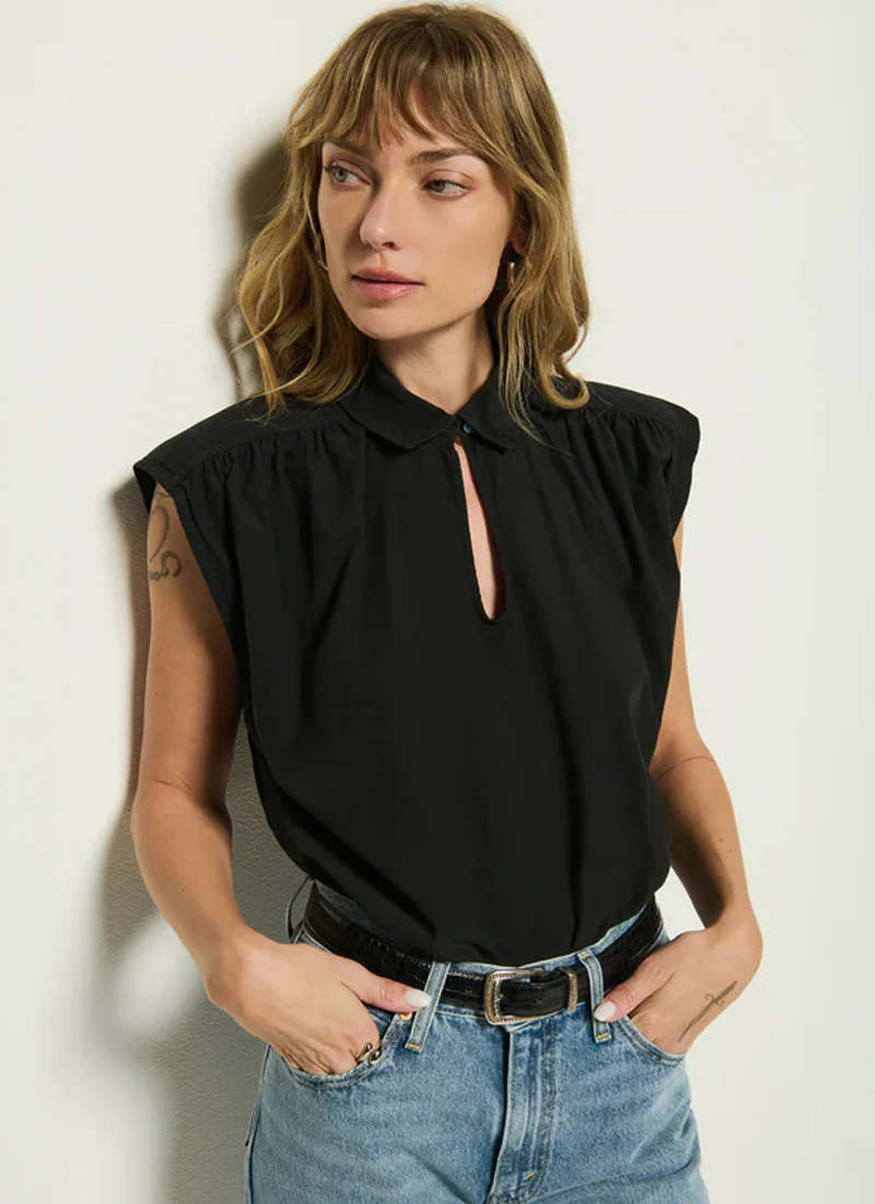 Jody Sleeveless Shirt