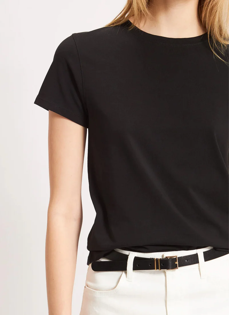 Short Sleeve Iconic Fitted Crew Tee - Image 3