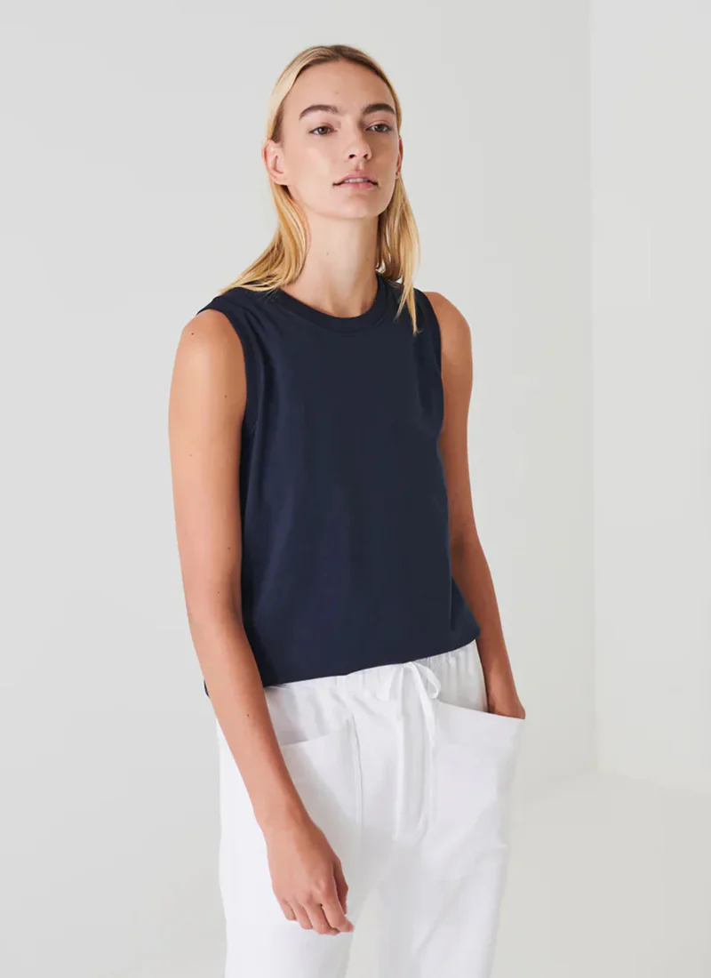 Iconic Boyfriend Fit Tank - Image 4